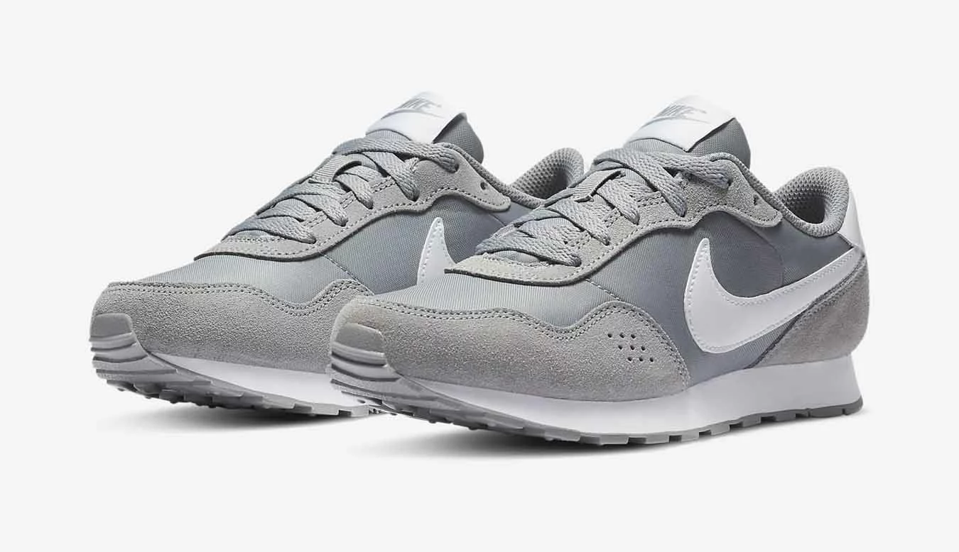Nike MD Valiant Gris / Grey 3 Nike MD Valiant Gris / Grey – Image 3