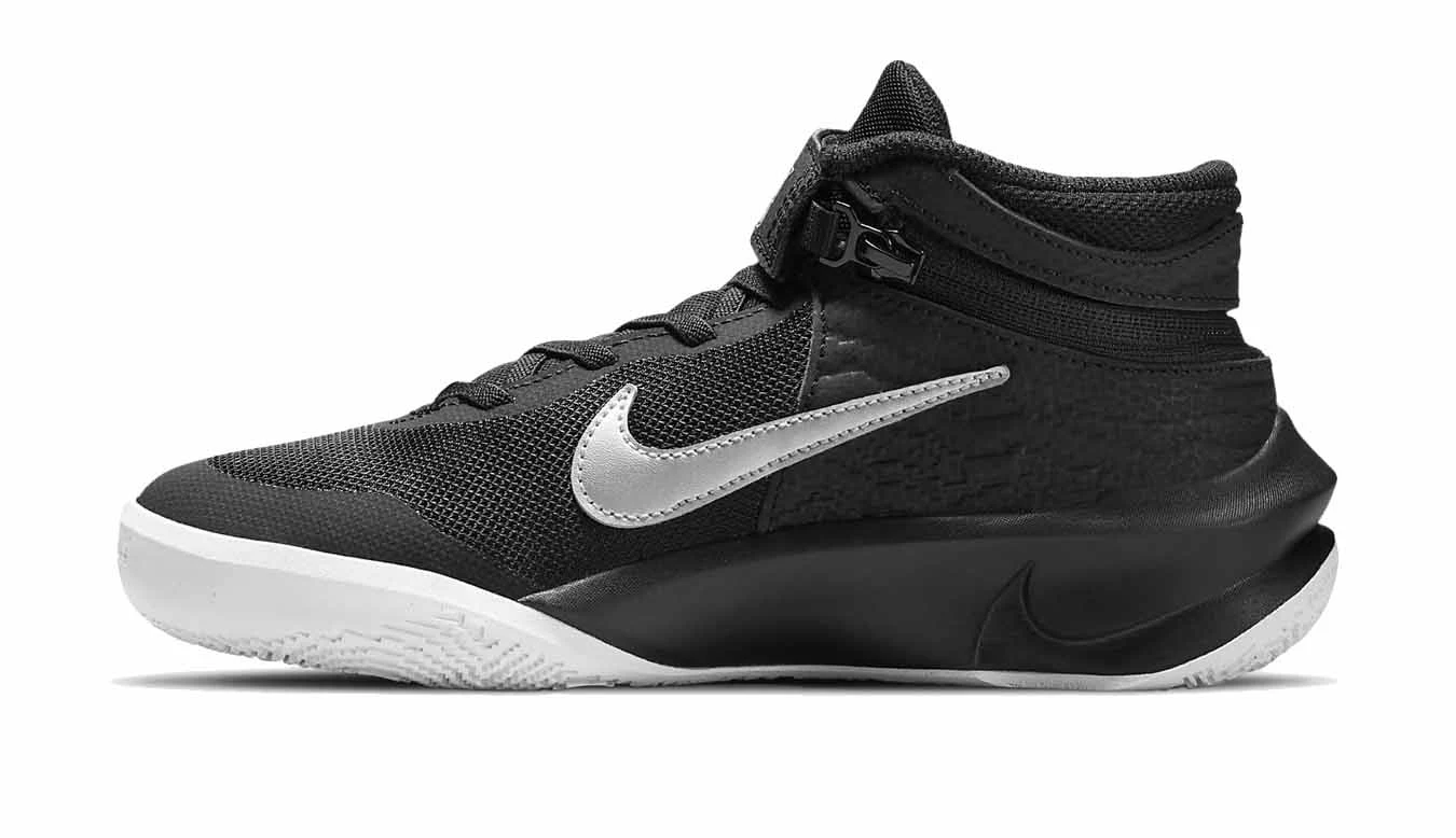 Nike Team Hustle D 10 Fly Ease Noir / Black 2 Nike Team Hustle D 10 Fly Ease Noir / Black – Image 2