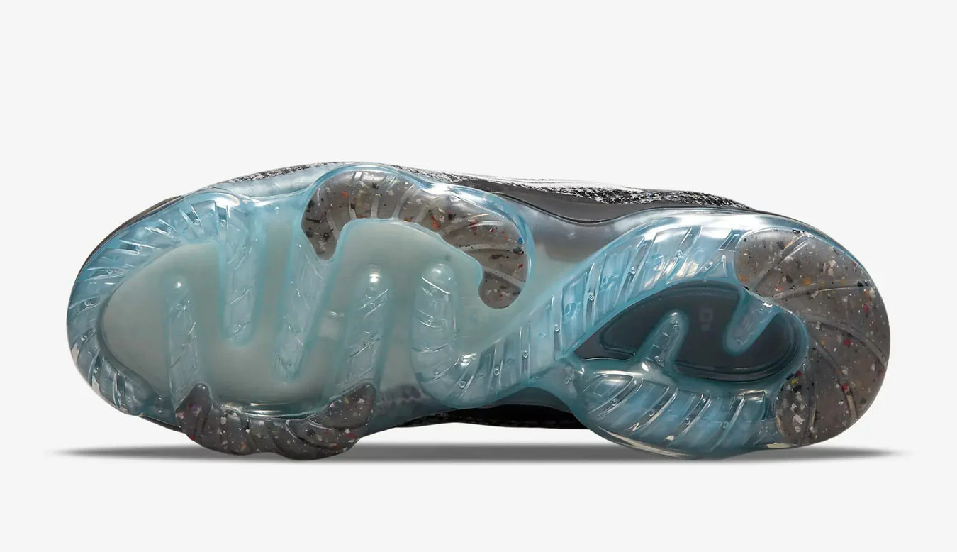 Nike W Air Vapormax 2021 FK Noir / Black 6 Nike W Air Vapormax 2021 FK Noir / Black – Image 6