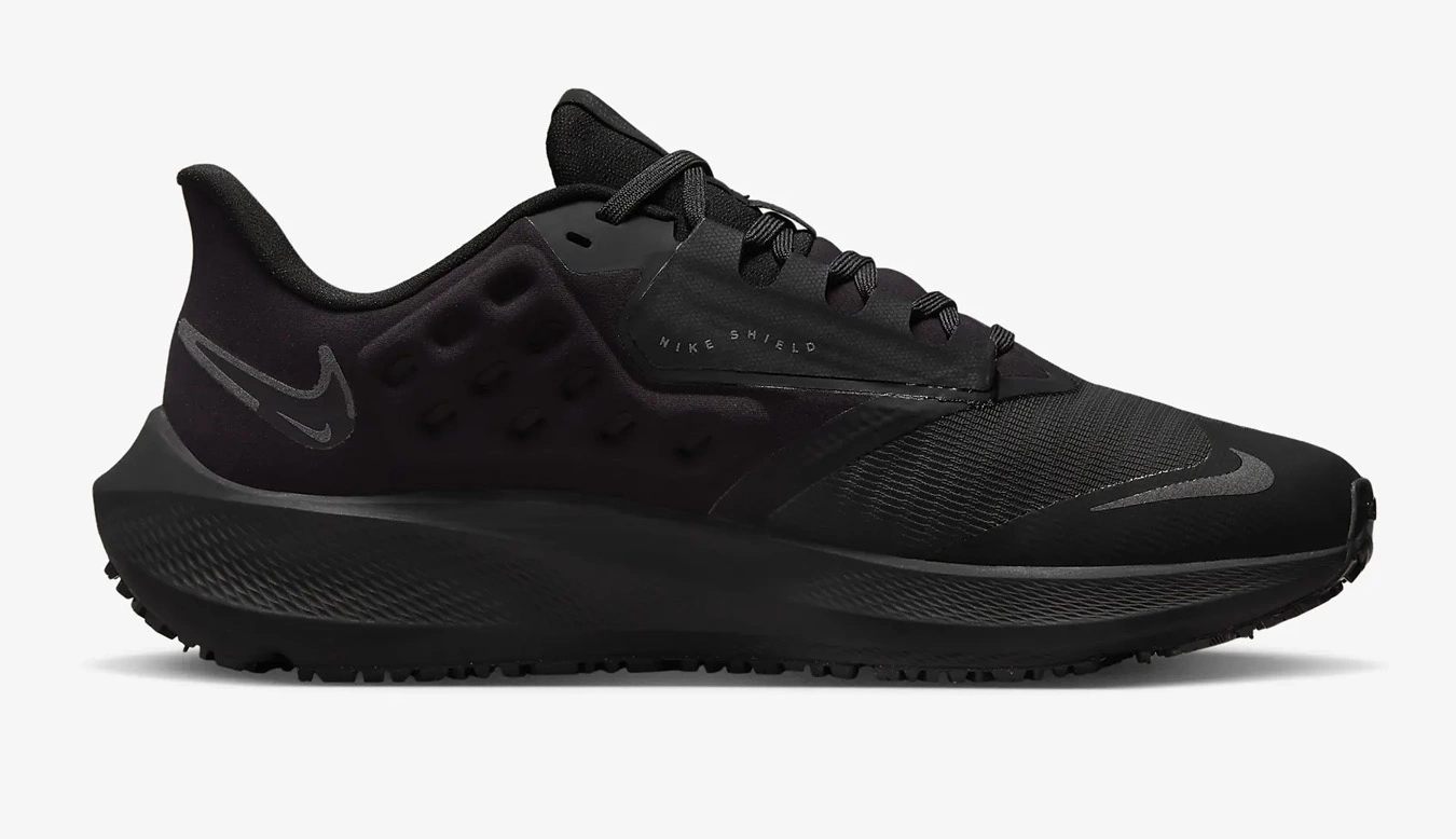 Nike W Air Zoom Pegasus 39 Shield Noir / Black 2 Nike W Air Zoom Pegasus 39 Shield Noir / Black – Image 2