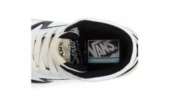 Vans Lowland Hi Cc Serio Collection Blanc / White 9 Vans Lowland Hi Cc Serio Collection Blanc / White -Hot Sale Vans Store vans lowland hi cc serio collection vn0a7q4q6bt9